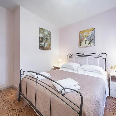 Apartment Alpi Apuane Panoramic Carrodano Inferiore